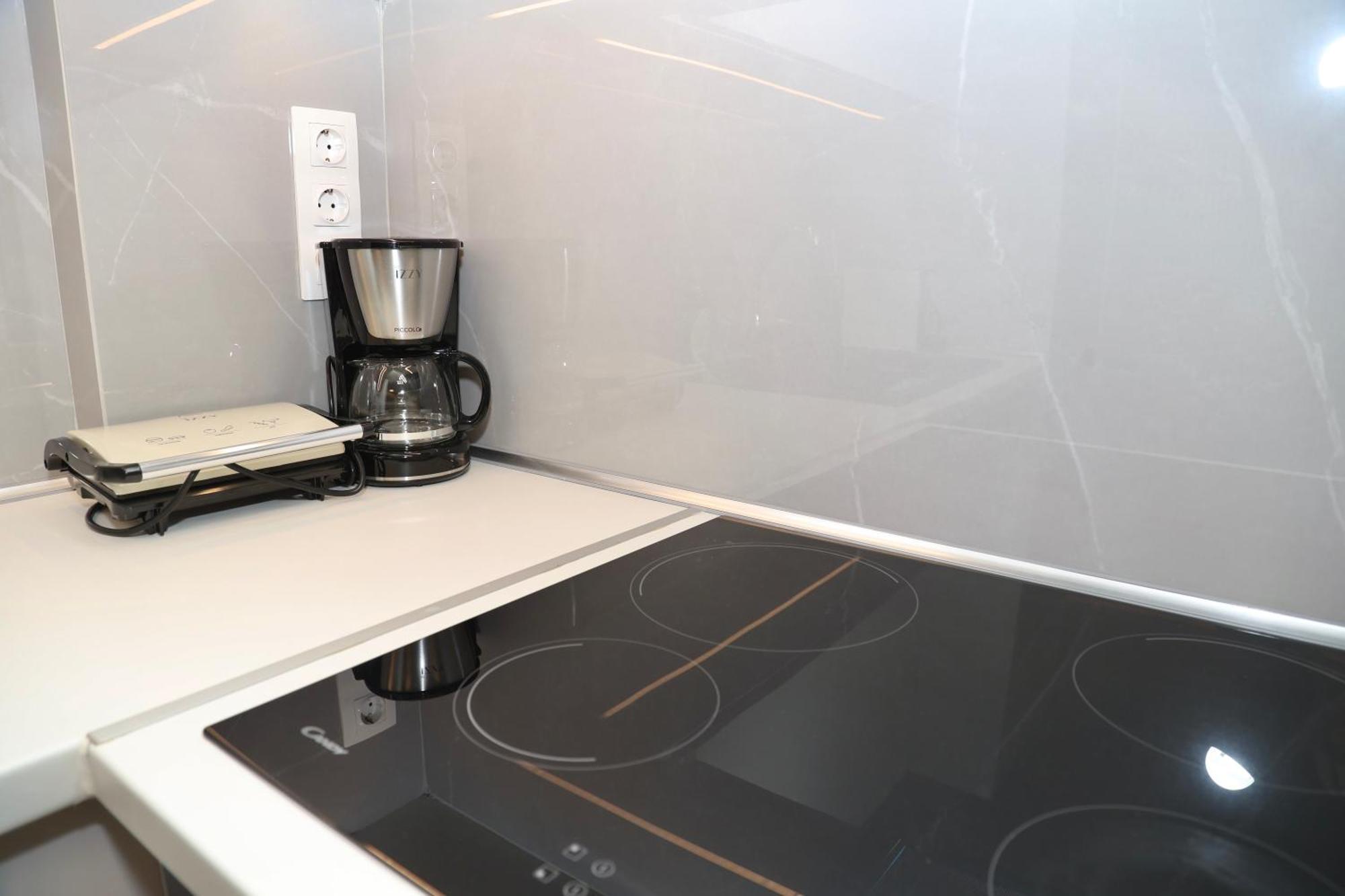 Sandika Apartments 헐소니소스 외부 사진