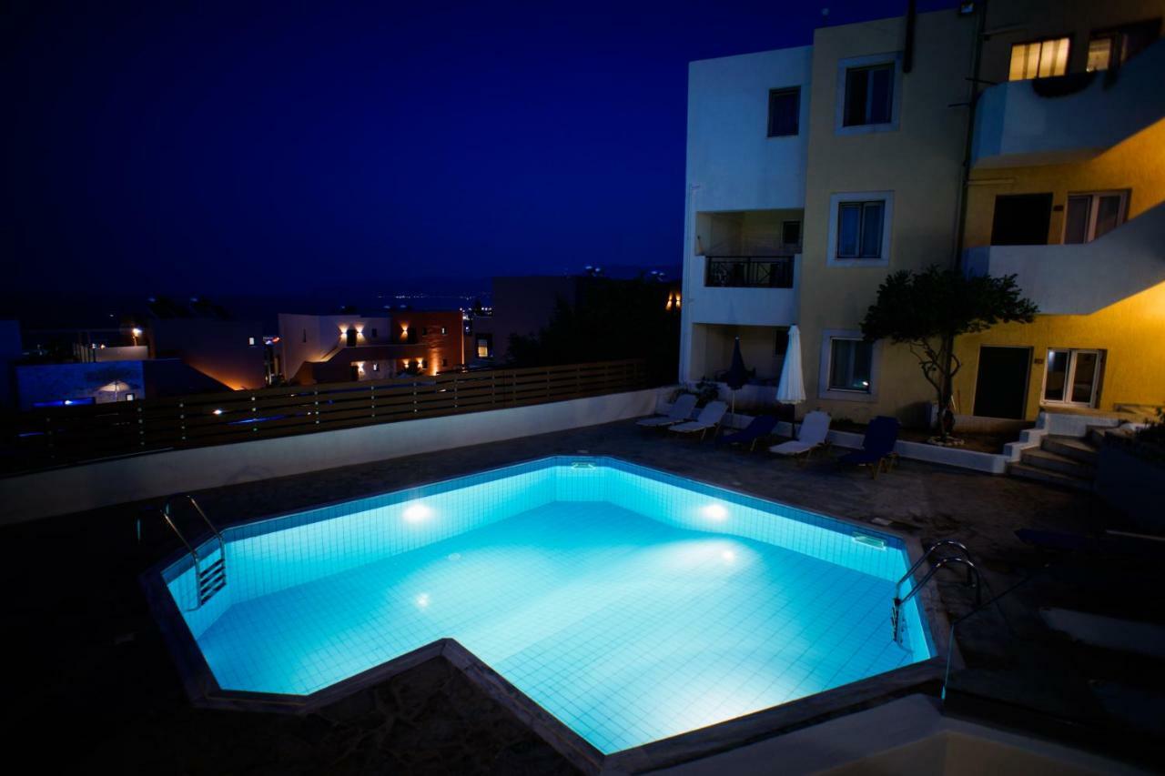 Sandika Apartments 헐소니소스 외부 사진