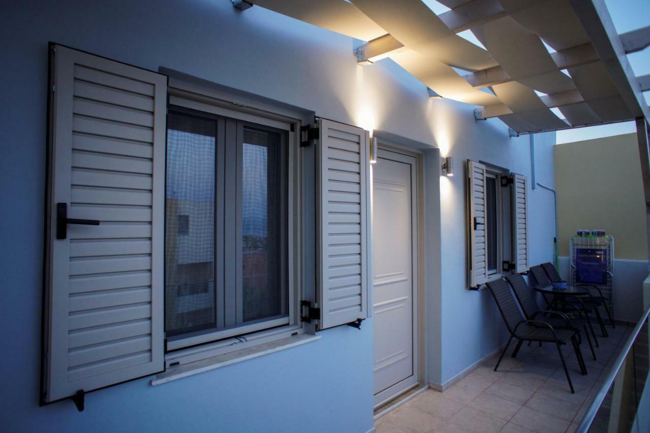 Sandika Apartments 헐소니소스 외부 사진