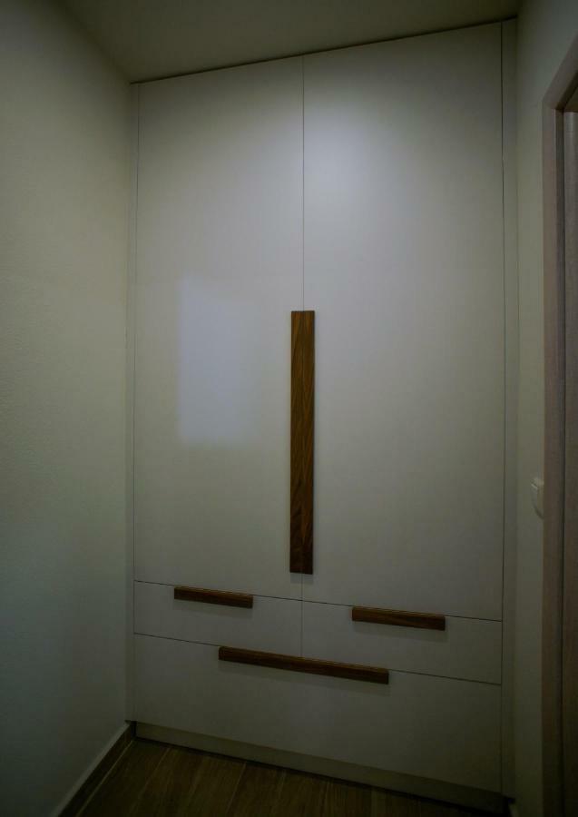 Sandika Apartments 헐소니소스 객실 사진