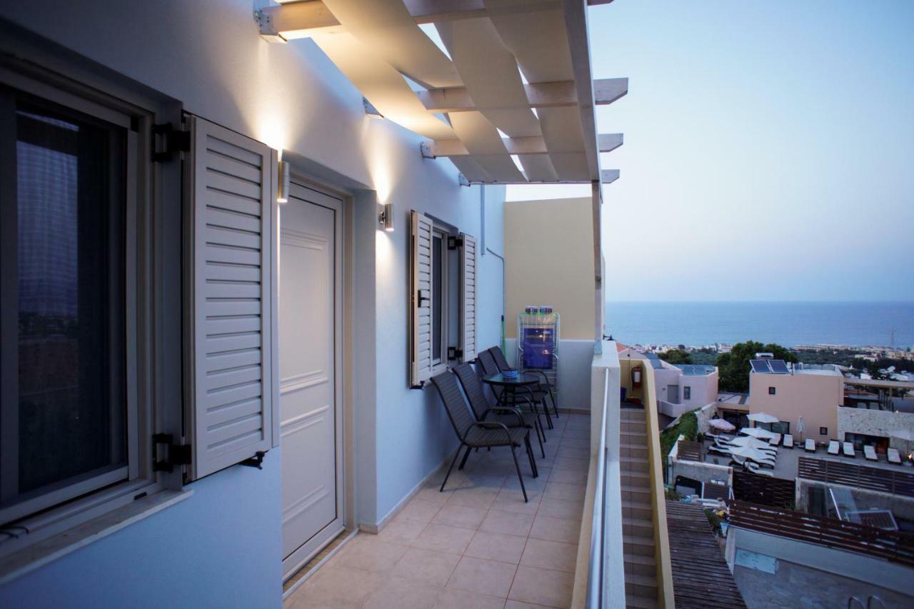 Sandika Apartments 헐소니소스 외부 사진